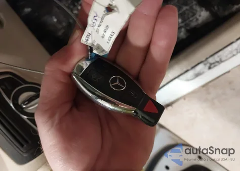 2019 Mercedes-Benz Glc 300 4Matic from USA, damaged, VIN WDC0G4KB3KV193133